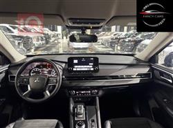 ميتسوبيشي اوتلاندر